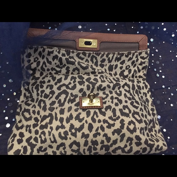 J.CREW LEOPARD Prnt LEATHER TRIM Clutch TRENDY LUX - Picture 3 of 6
